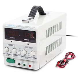 Justerbar laboratoriestrømforsyning 0-5 A / 0-30 V - TISTO