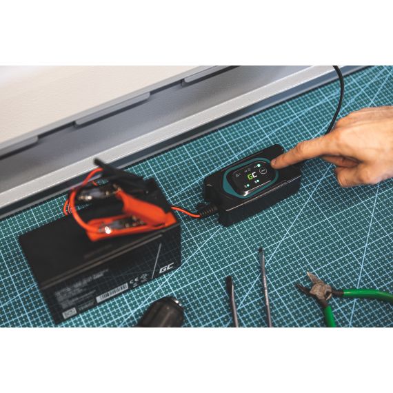 Oplader, ensretter til 6V / 12V (1,5A) batterier - TISTO Oplader, ensretter til 6V / 12V (1,5A) batterier - TISTO